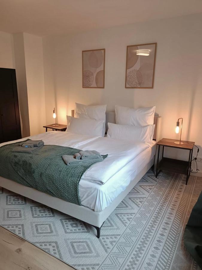 Bright And Central With 2 Beds Incl Workspace Apartment Bochum Exterior photo